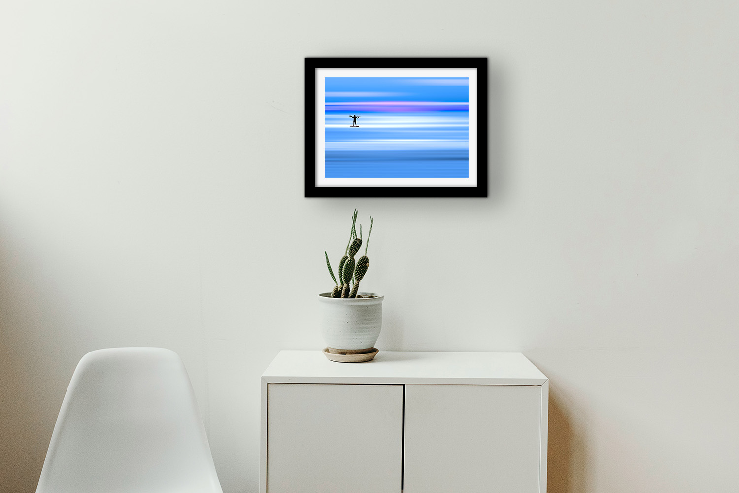 Photographie sports de glisse - Paddle sur un océan de bleus - Décoration murale au dessus de la commode