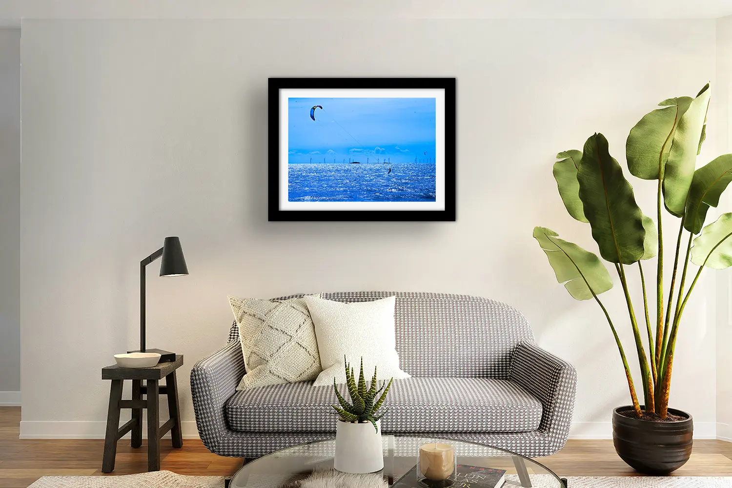 Photographie sports de glisse - Kitesurfer sur un océan de bleu - Décoration murale